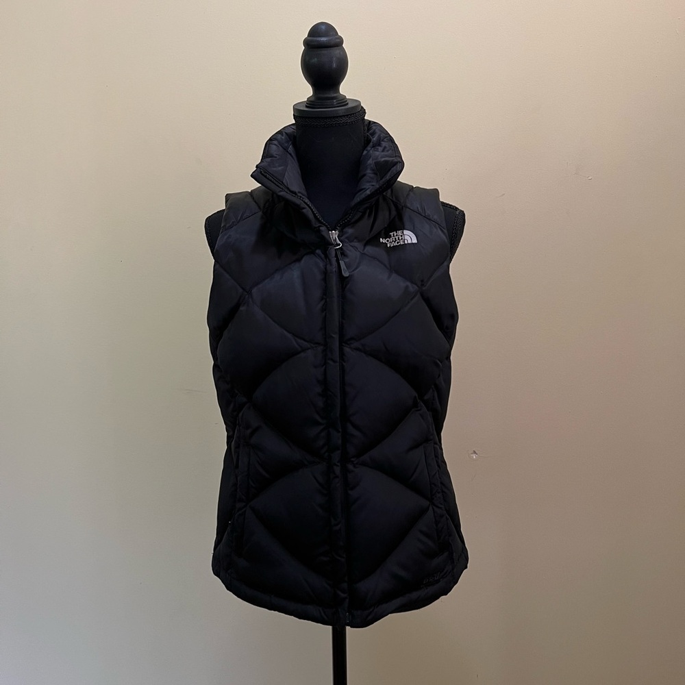 North Face puffer vest size small